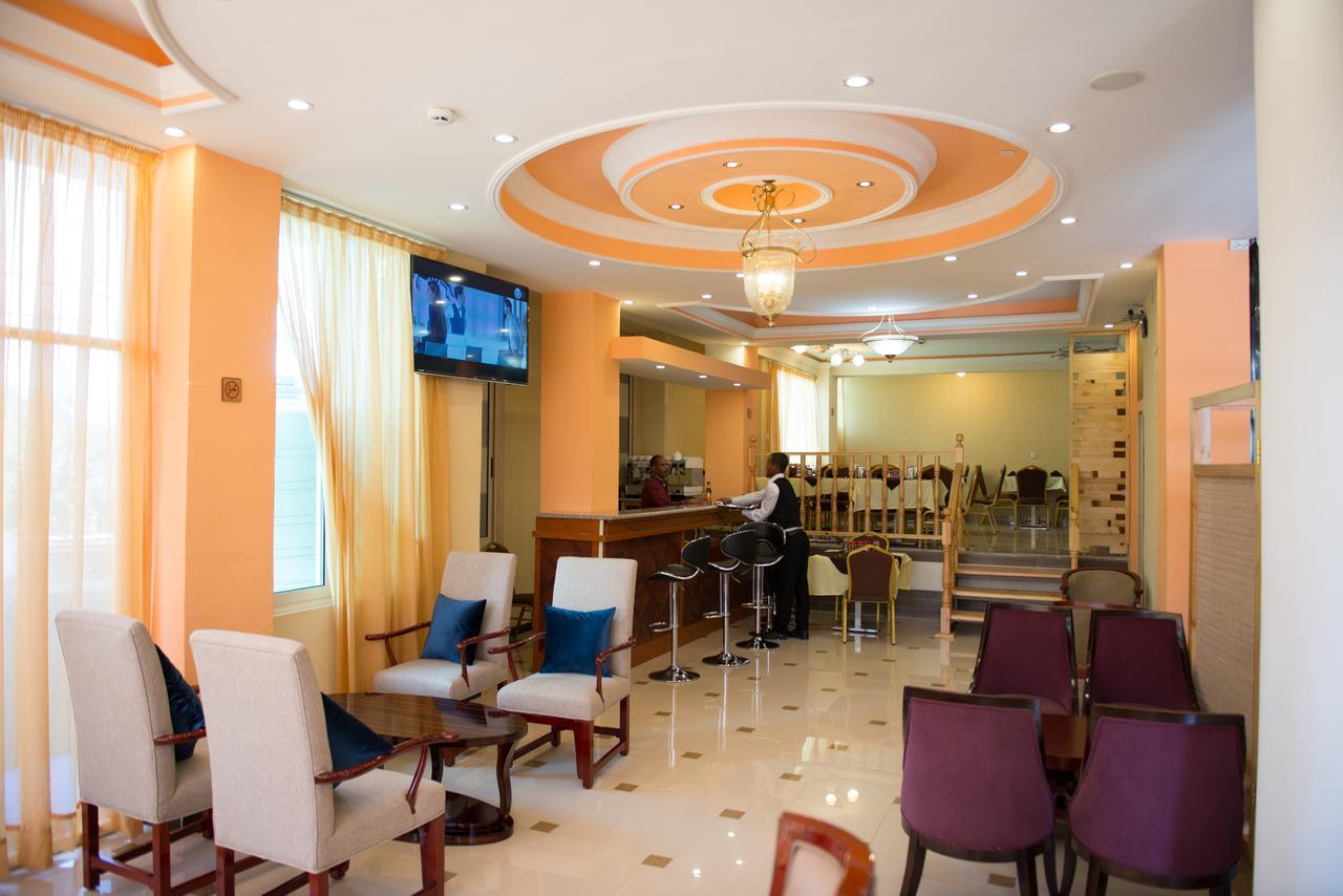 C Fun Addis Hotel Екстер'єр фото