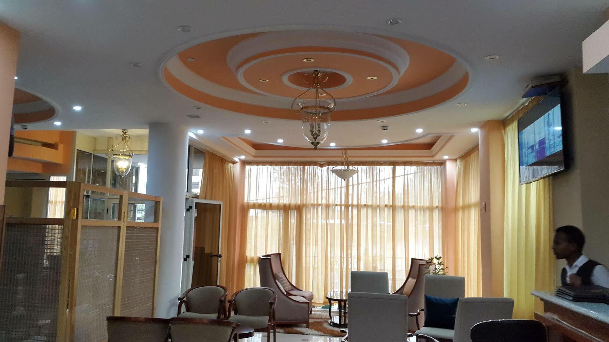 C Fun Addis Hotel Екстер'єр фото